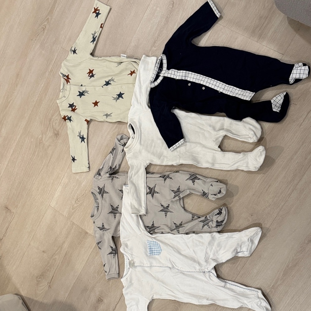 5- One Piece footies